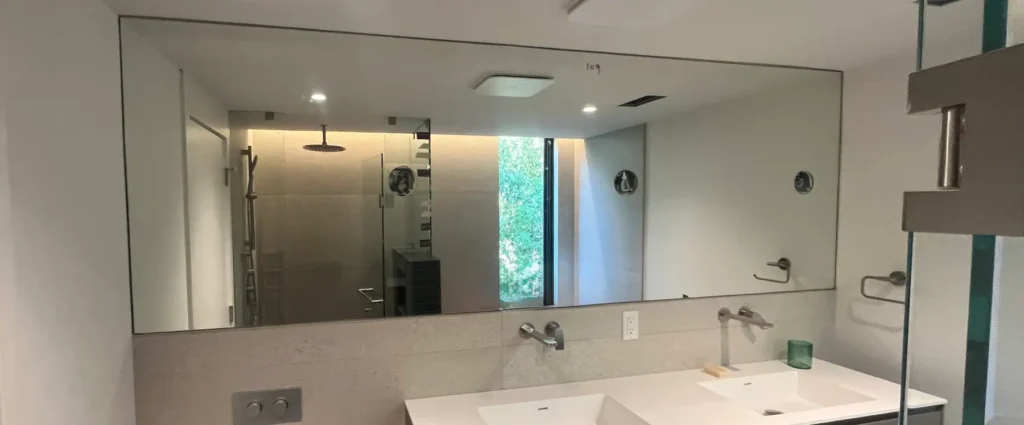 custom glass Toronto